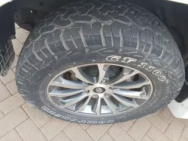 Toyota Land Cruiser Prado VX.L