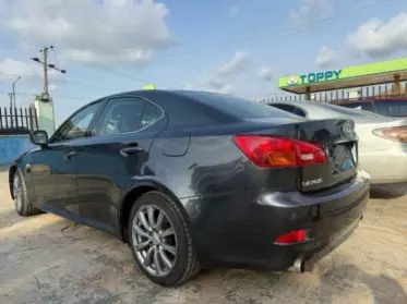 Lexus IS 250