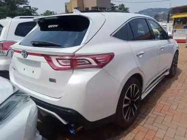 Toyota Harrier GR