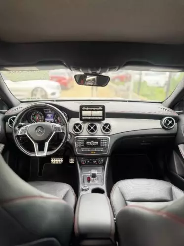Mercedes-Benz GLA 250