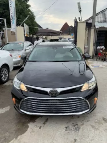 Toyota Avalon