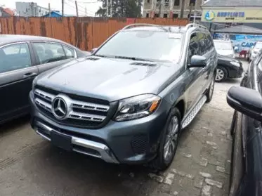 Mercedes-Benz GLS 450