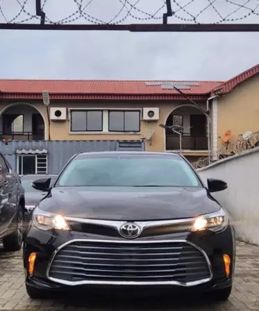Toyota Avalon
