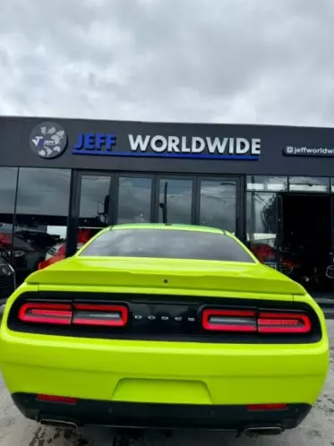 Dodge Challenger