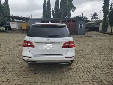 Mercedes-Benz ML 350