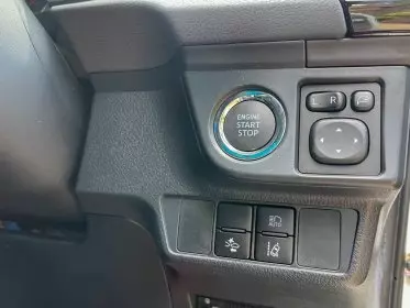 Toyota Fielder