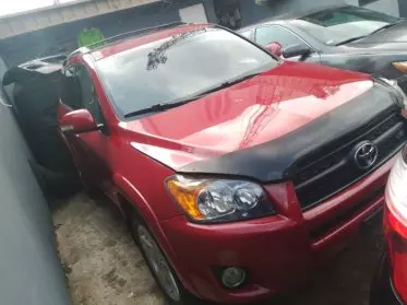 Toyota RAV 4