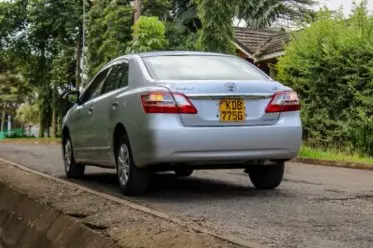 Toyota Premio