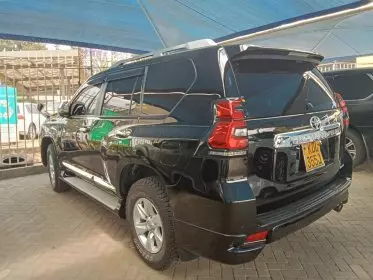 Toyota Landcruiser Prado