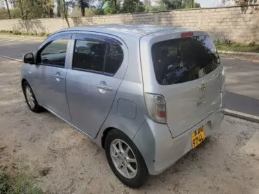 Daihatsu Mira 