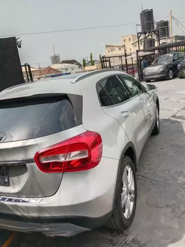 Mercedes-Benz Gla-class