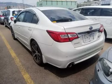 Subaru Legacy B4