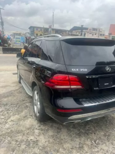 Mercedes-Benz ML 350