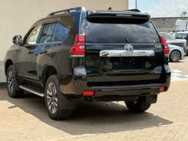 Toyota Landcruiser Prado