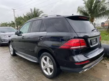 Mercedes-Benz GLE 350