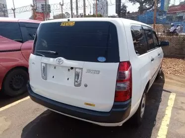 Toyota Succeed