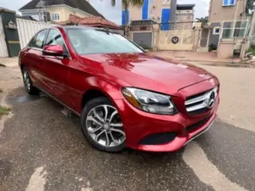 Mercedes-Benz C 300