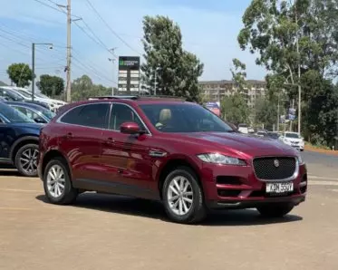 Jaguar F-Pace