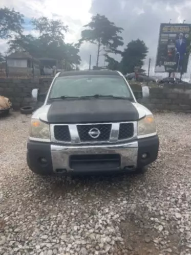 Nissan Titan