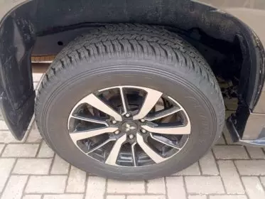 Mitsubishi Pajero Sport GLS Petrol