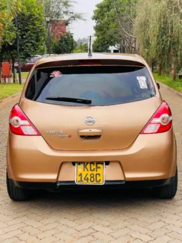 Nissan Tiida