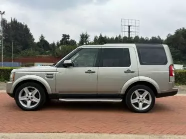 Land Rover Discovery 4