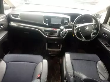 Honda Odyssey Absolute