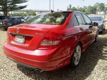 Mercedes-Benz C 300