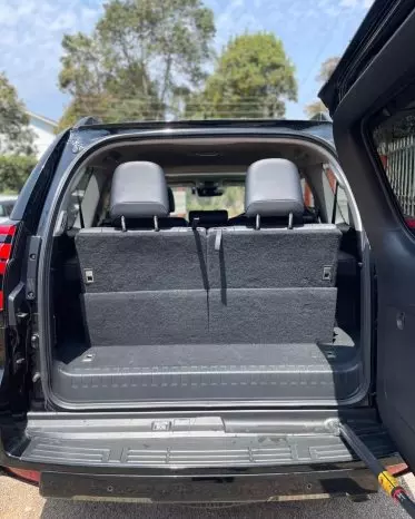Toyota Landcruiser Prado