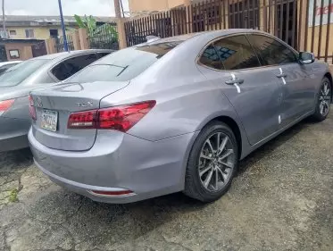Acura TLX