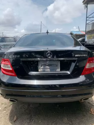 Mercedes-Benz C 300