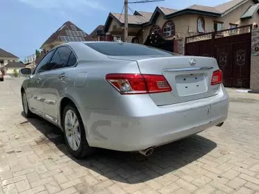 Lexus ES 350