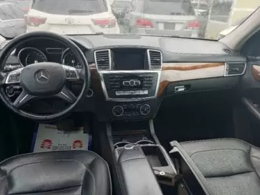 Mercedes-Benz ML 550