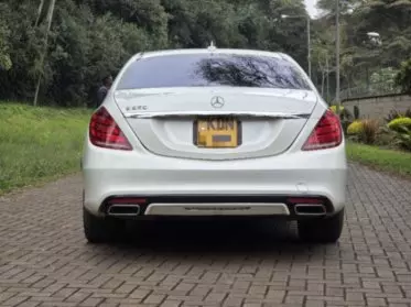 Mercedes-Benz S 550