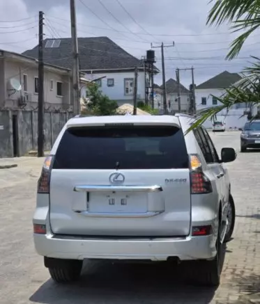 Lexus GX 460