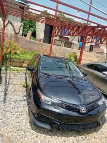 Toyota Corolla iM