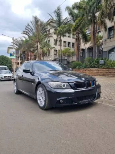 BMW 330i