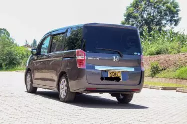 Honda Stepwgn Spada