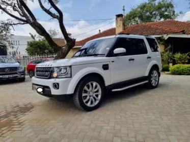 Land Rover Discovery 4