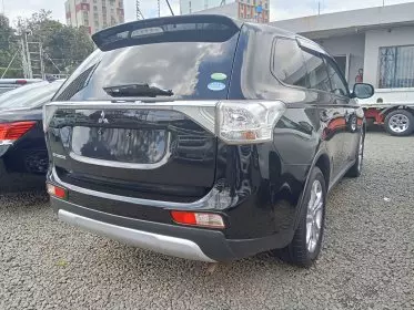 Mitsubishi Outlander GLX