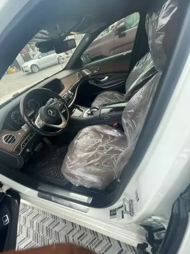 Mercedes-Benz S 550