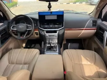 Toyota Landcruiser 300 GXR