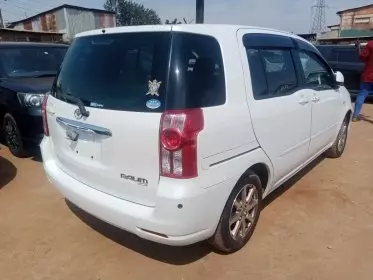Toyota Raum
