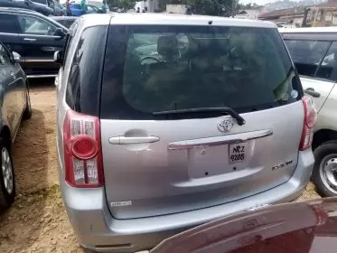 Toyota Raum