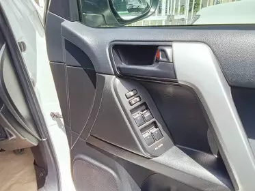 Toyota Landcruiser Prado