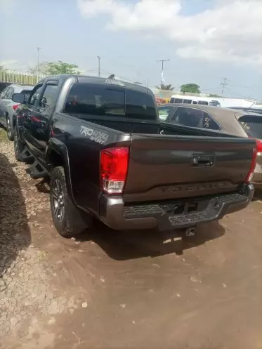 Toyota Tacoma