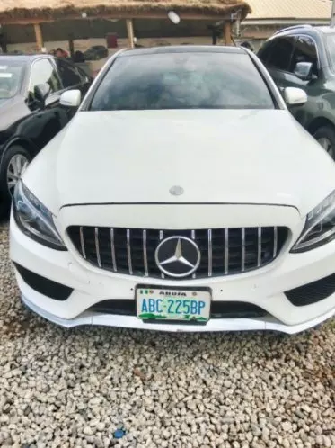 Mercedes-Benz C 300