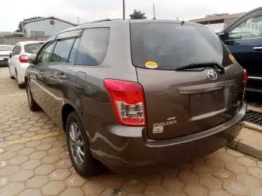 Toyota Fielder