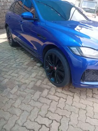 Jaguar F-Pace