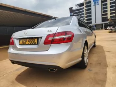 Mercedes-Benz E250